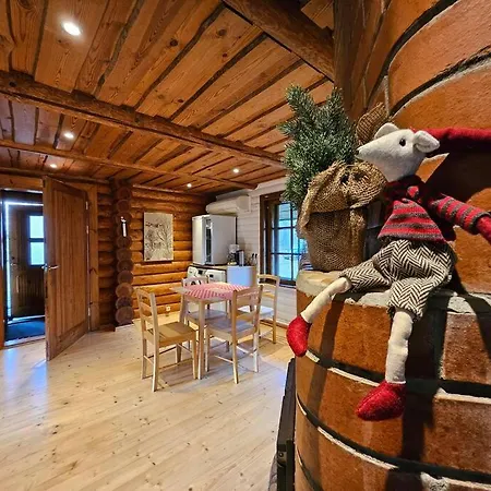 2-bedroom, Fenced Yard, Sauna, 10 Min To Feriehus