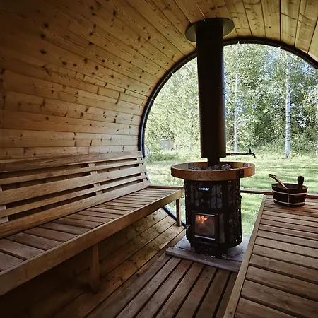 Hébergement de vacances Hazel Hut - Spacious Fenced Yard, Sauna, 2-bedroom *
