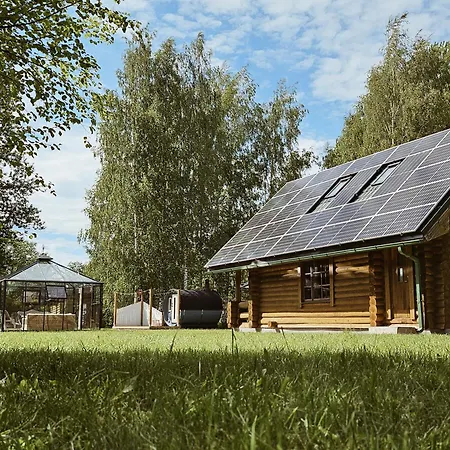 2-bedroom, Fenced Yard, Sauna, 10 Min To Feriehus
