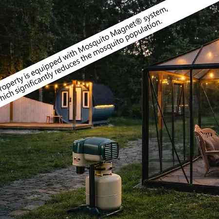 Hazel Hut - Spacious Fenced Yard, Sauna, 2-bedroom بارنو