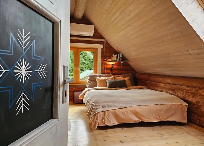 Hébergement de vacances 2-bedroom, Fenced Yard, Sauna, 10 Min To *